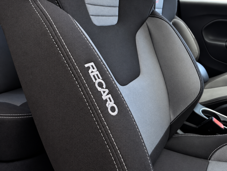 Banco desportivo RECARO em detalhe