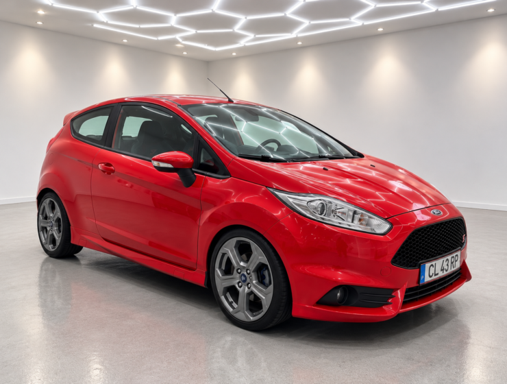 Ford Fiesta ST Vermelho no Showroom Hexagonal